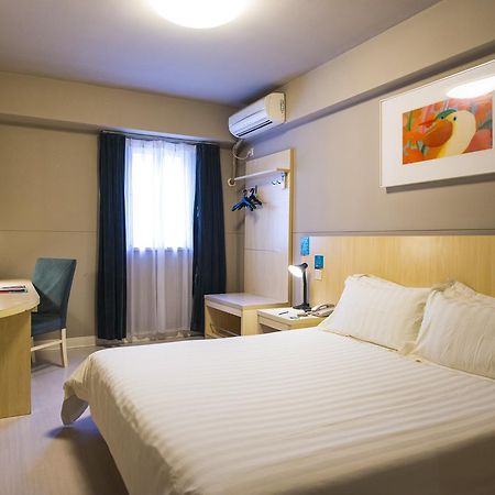 Jinjiang Inn Wuhan Lingjiao Hu Wada Hotel Eksteriør billede